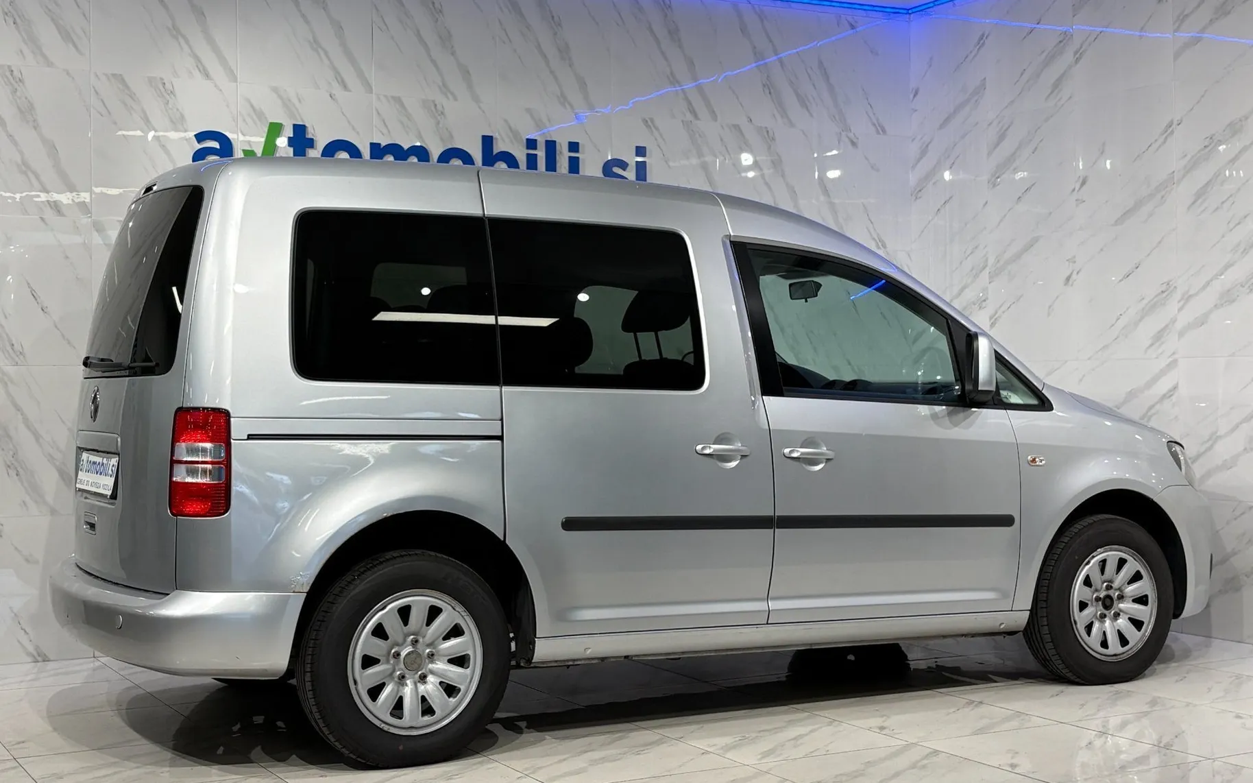 Zunanja slika - Volkswagen Caddy - 1.6 TDI - 5