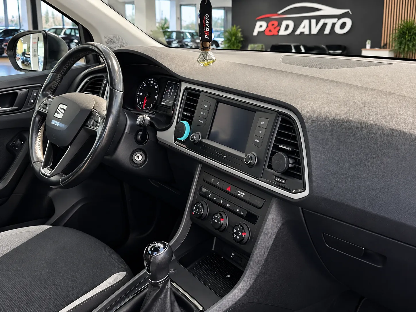 Zunanja slika - Seat Ateca - 1,6 TDI Reference - 7