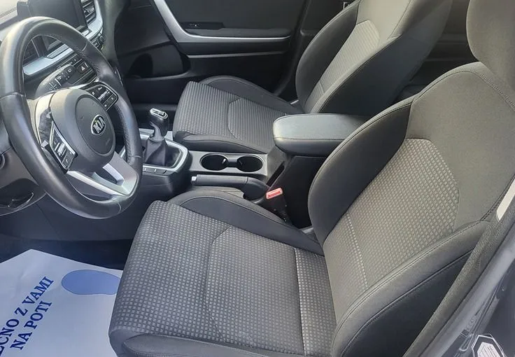 Zunanja slika - KIA Ceed - 1.4 Edition slo-alu-kamera-tempomat-acc-el.paket - 6