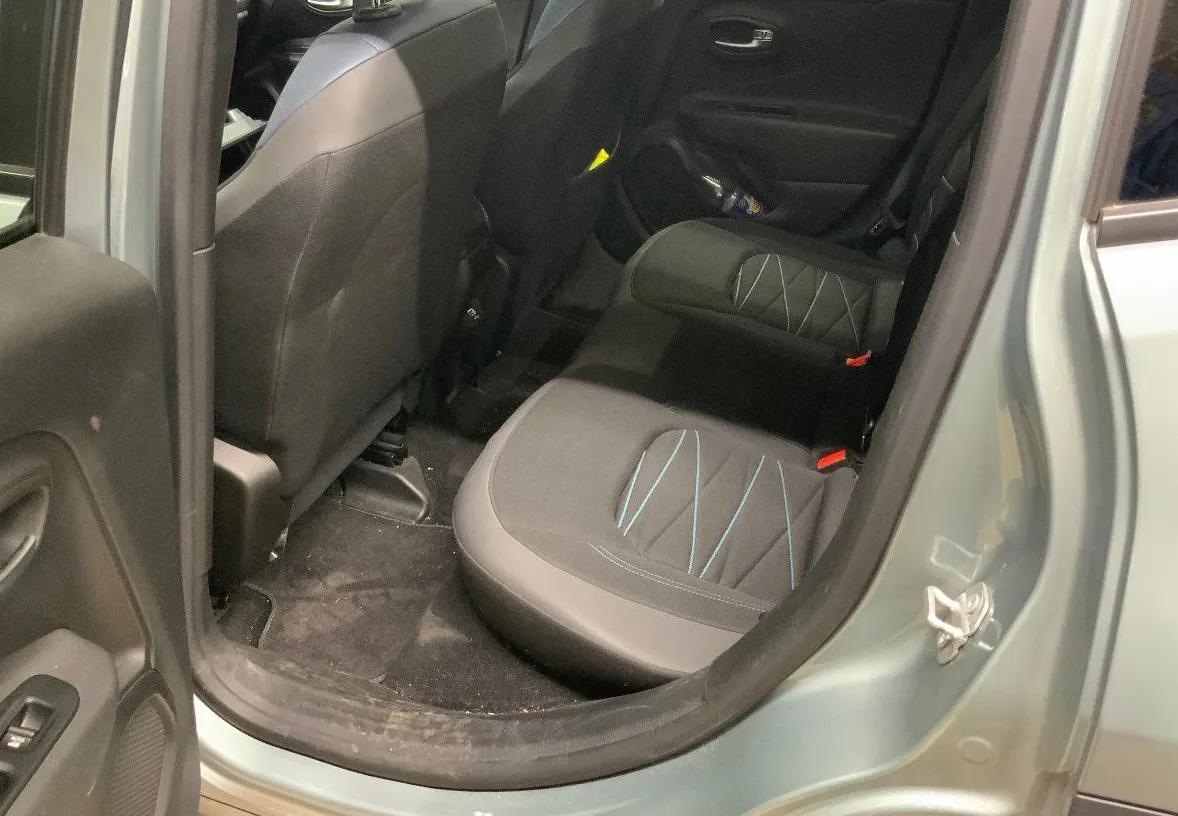 Zunanja slika - Jeep Renegade - 1.3 T-GDI 4xe PLUG-IN.NEMŠKI+4ALU.4X4.NAVI.ACC.TOP - 17
