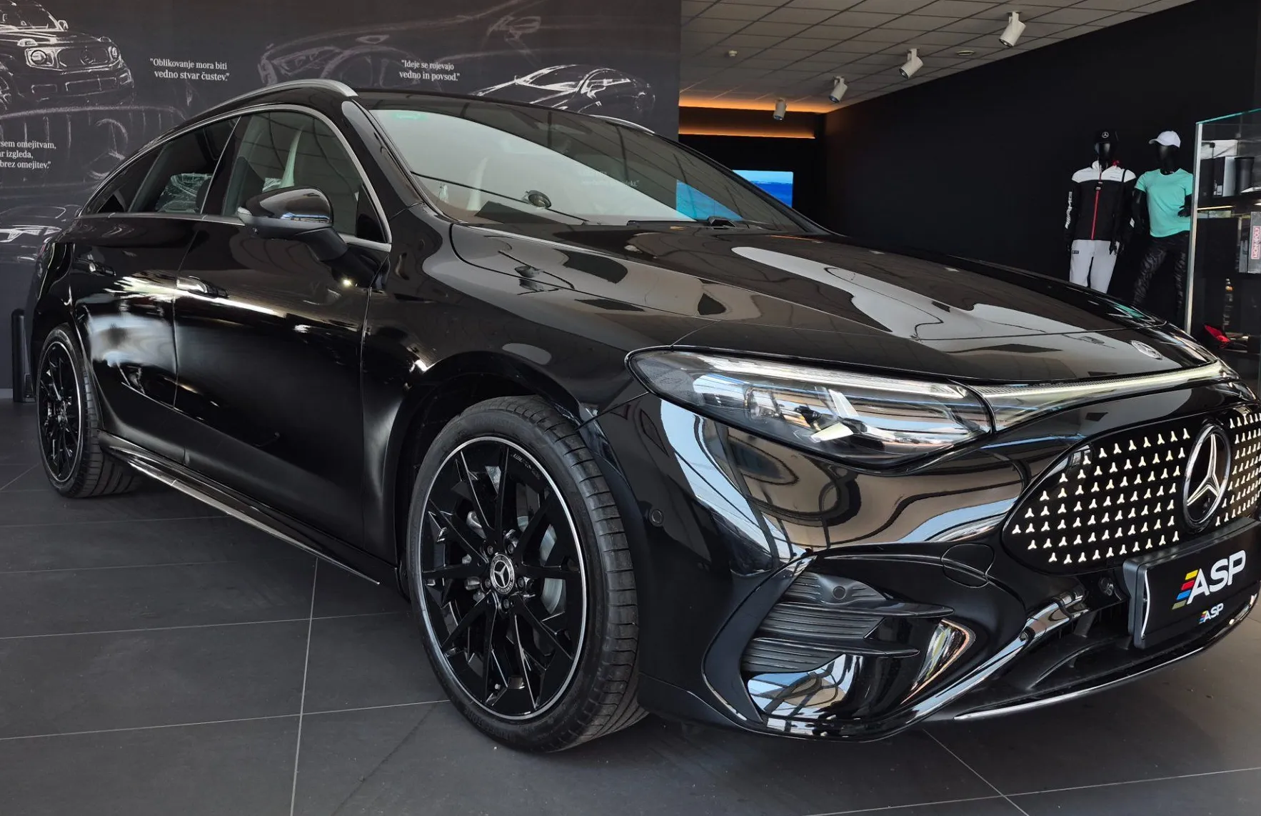 Zunanja slika - Mercedes-Benz CLA-Razred - CLA Shooting Brake 250+ EQ Tech AMG Line - 1