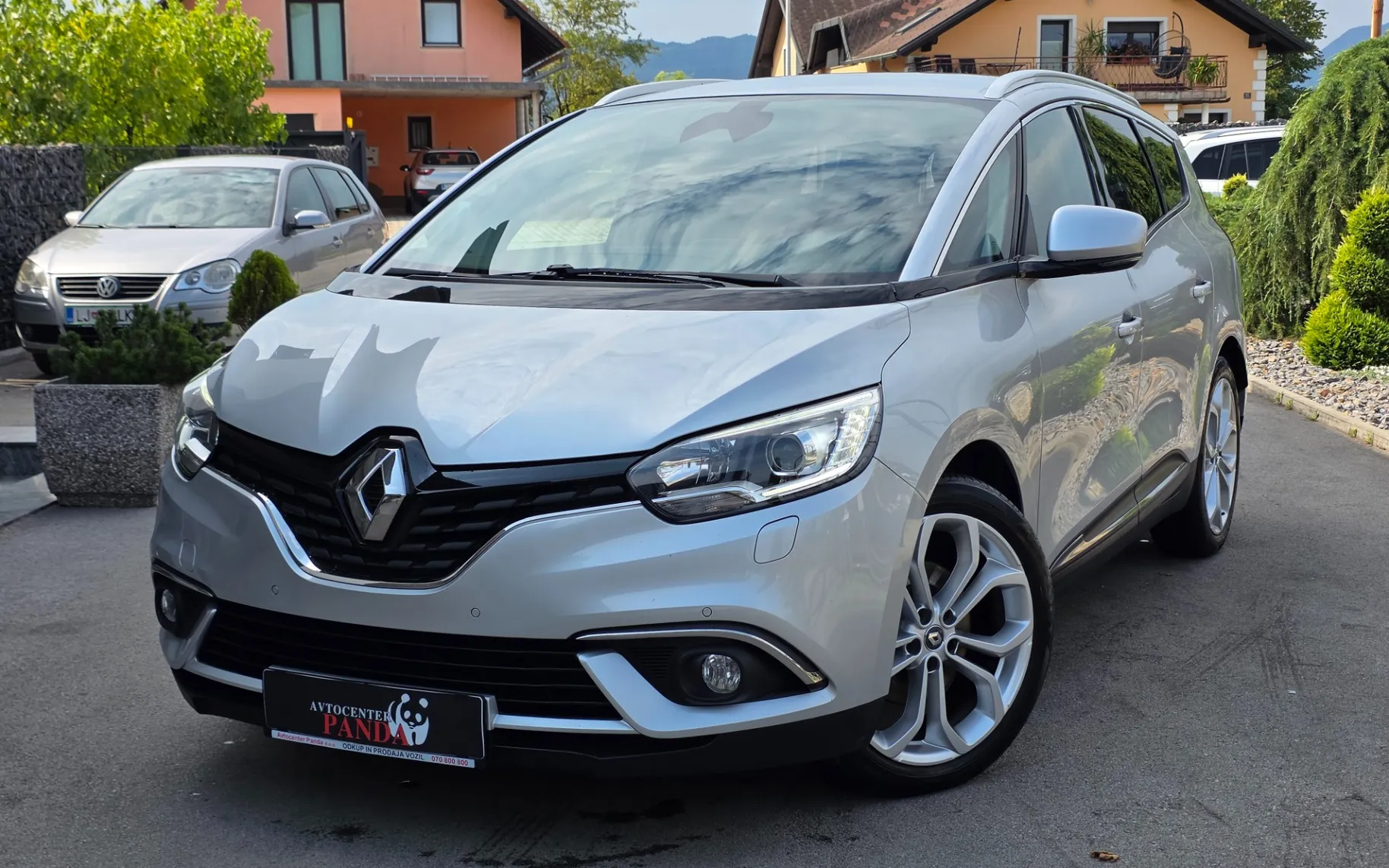 Zunanja slika - Renault Scénic - Grand  dCi 110 Energy Zen - 1