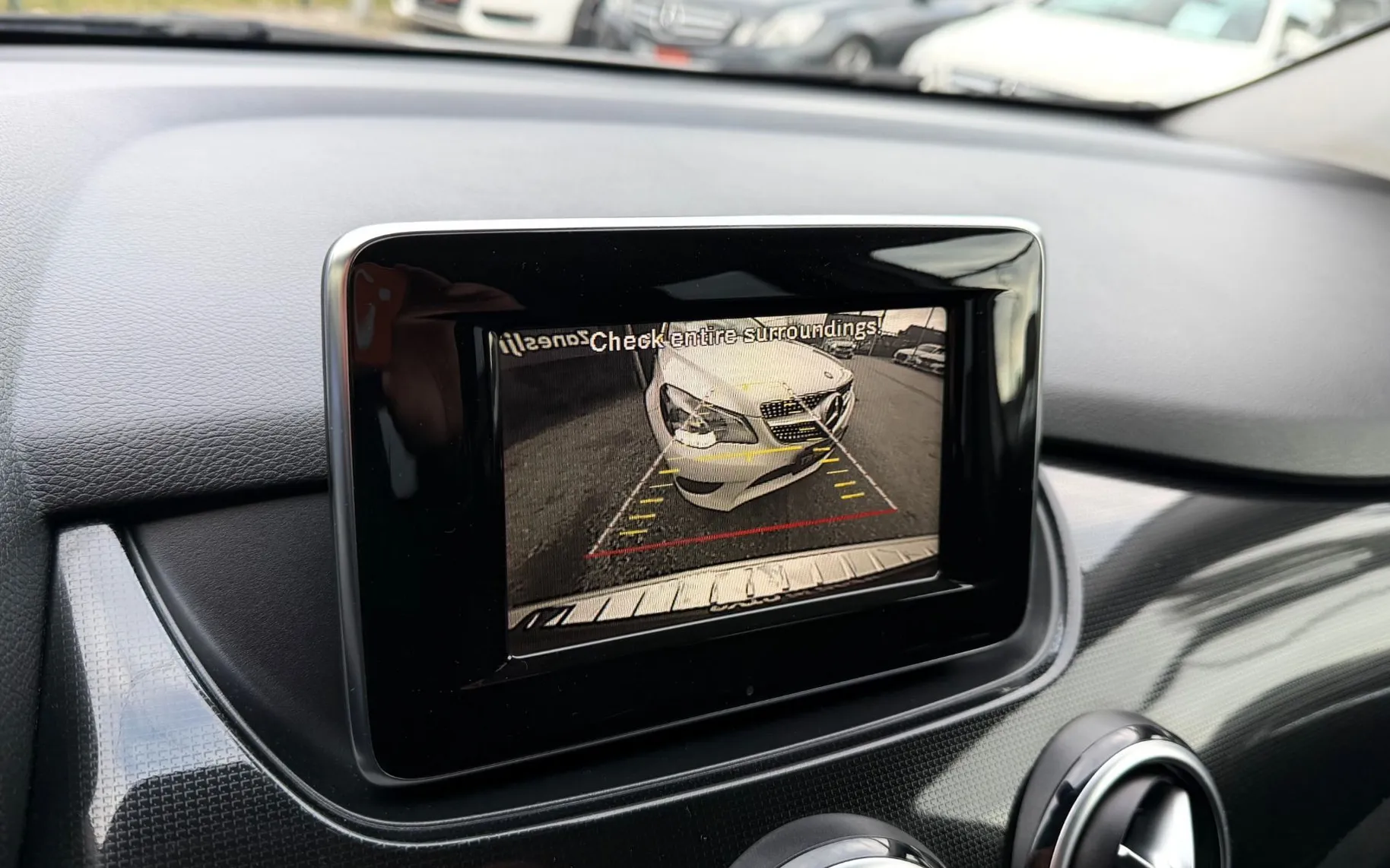 Zunanja slika - Mercedes-Benz B-Razred - B 200 CDI 2.LASTNICA KAMERA TEMPOMAT ALU 17 - 18