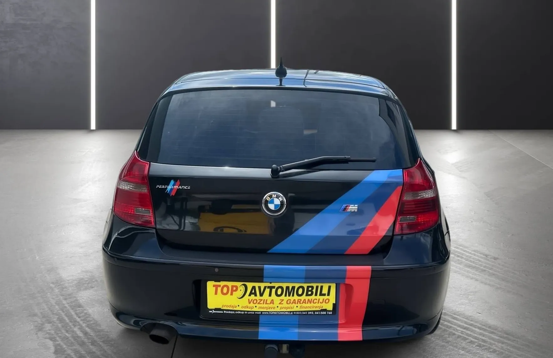 Zunanja slika - BMW Serija 1 - : 118d OPRAVLJEN VELIK SERVIS MOŽNOST BREZ POLOGA - 7