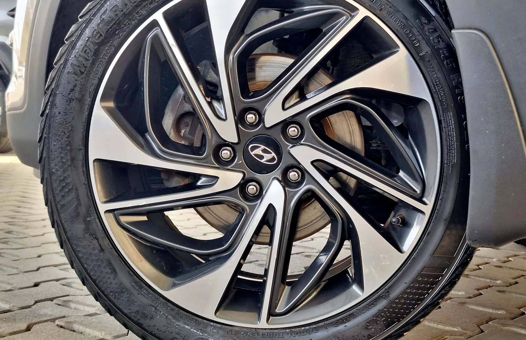Zunanja slika - Hyundai Tucson - 1.6 CRDI 4WD Style Winter Pack - 7