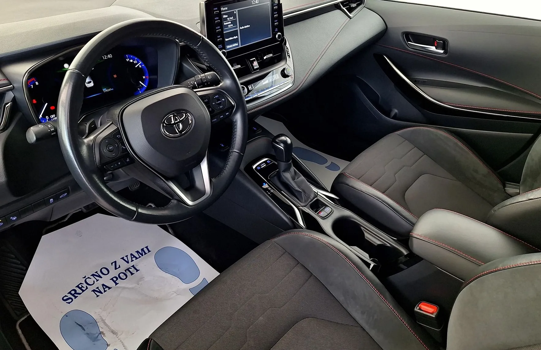 Zunanja slika - Toyota Corolla - 2.0 Executive Hybrid Dynamic Force - 9