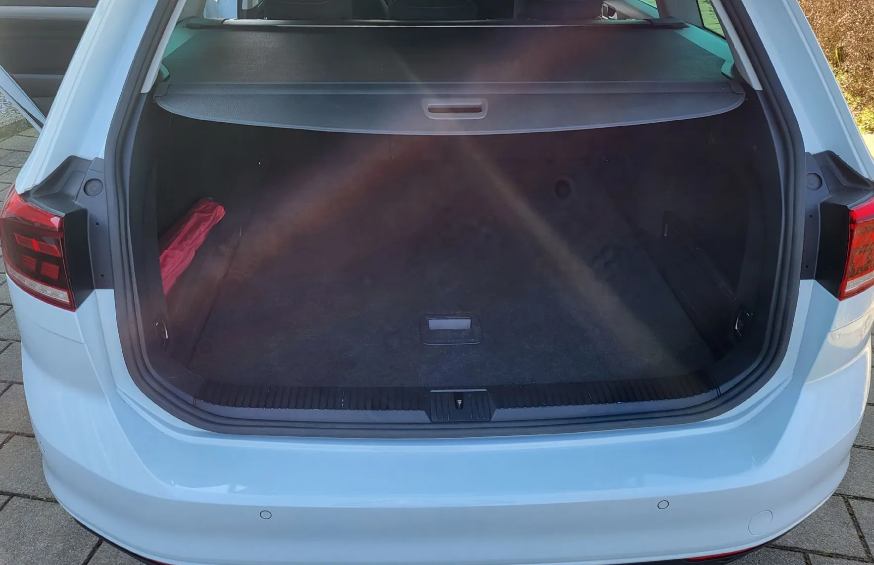 Zunanja slika - Volkswagen Passat - Variant 2.0 TDI AUT slo-1.last-alu-acc-navi-led-radar-pdc- - 19