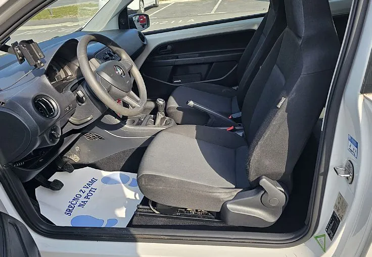 Zunanja slika - Škoda Citigo - 1.0 Ambition 60KM klima ABS ESP MP3 EL.PAKET - 8