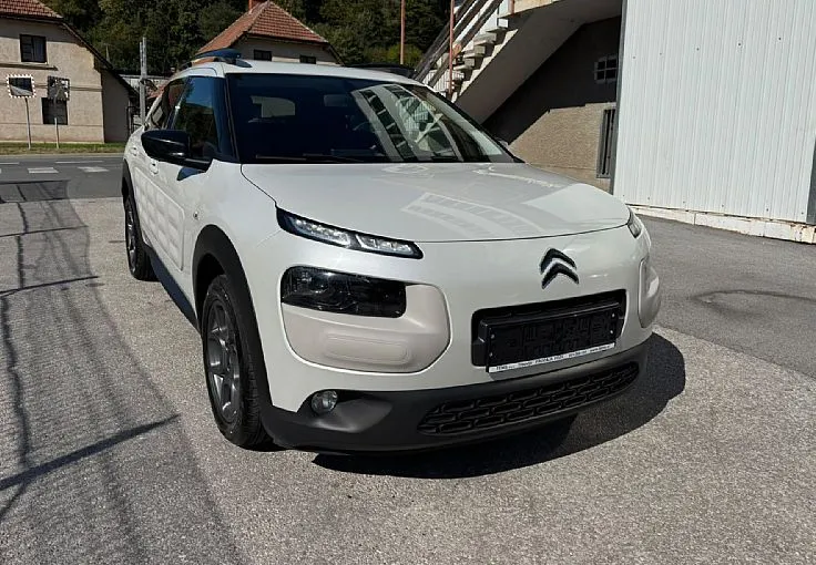 Zunanja slika - Citroën C4 Cactus - 1.6 BlueHDi Shine - VELIKI SERVIS - 2