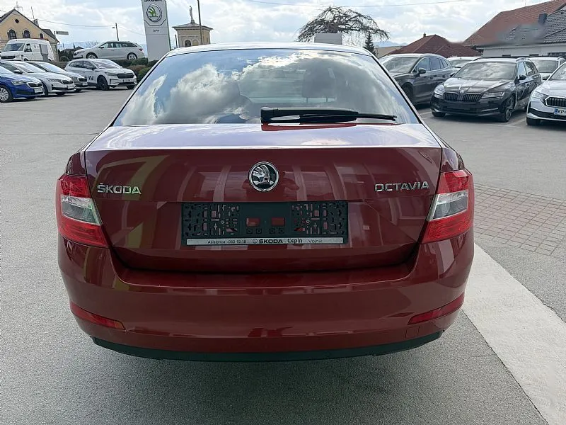 Zunanja slika - Škoda Octavia - 1.6 TDI 81 kW - SLO. - 1. LASTNIK - - 6
