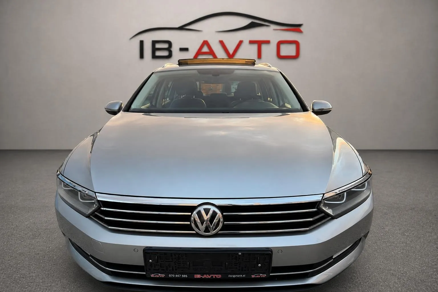 Zunanja slika - Volkswagen Passat Variant - 2.0 TDI 8MT 110kW... - 5