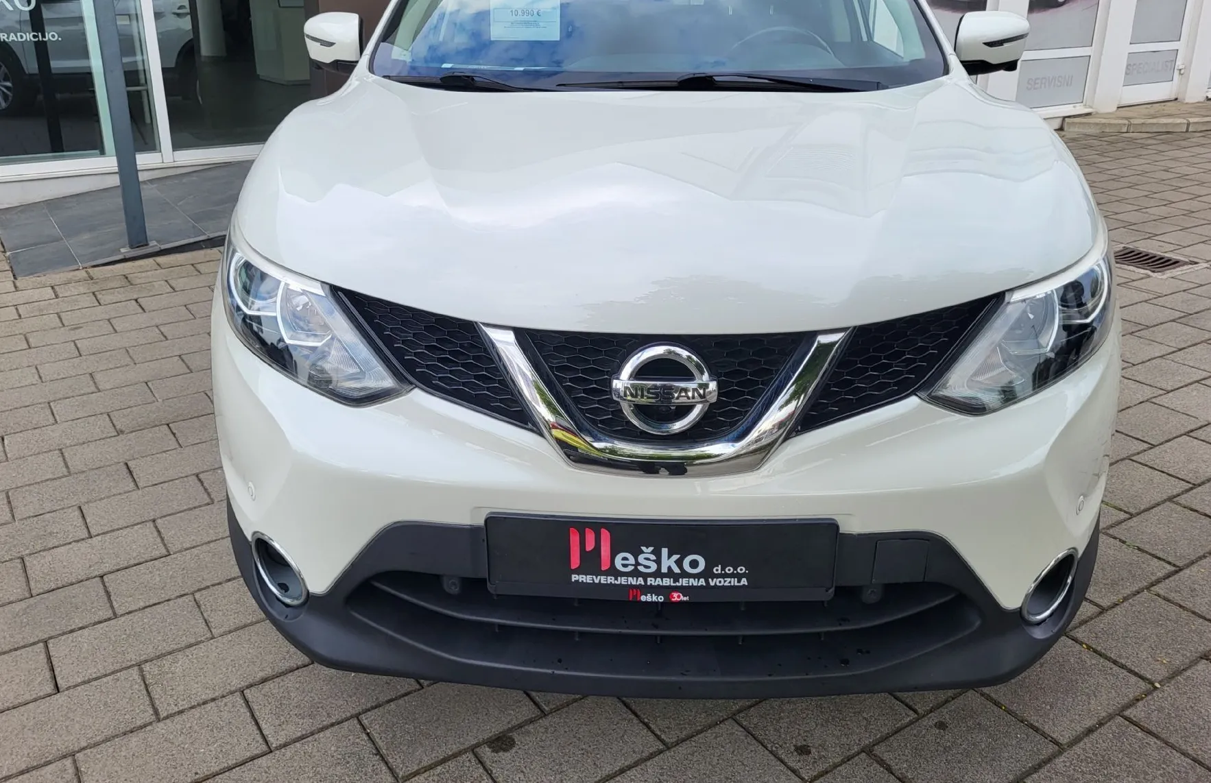 Zunanja slika - Nissan Qashqai - 1.5 DCI 360 navi-pdc-kamera-alu-acc-tempom-servis - 2