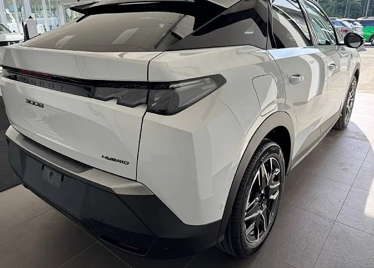 Zunanja slika - Peugeot 3008 - GT HIBRID 145 e-DCT - TESTNO VOZILO... - 2