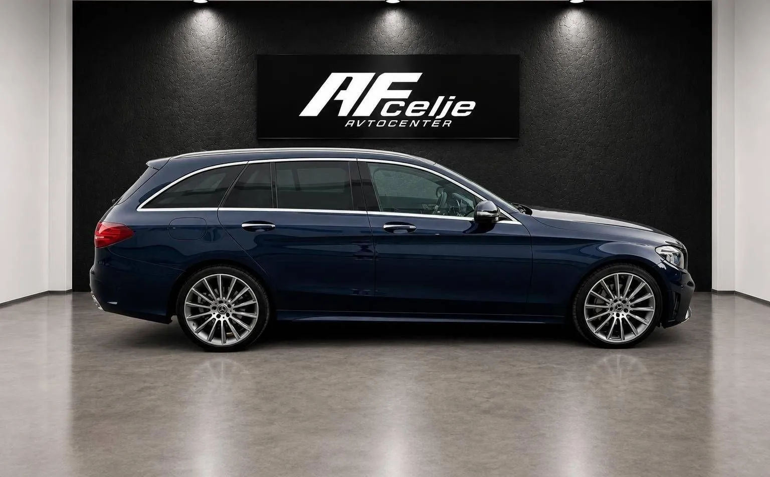 Zunanja slika - Mercedes-Benz C-Razred - C 220 CDI-AUT-AMG LINE-VIRTUAL-PANORAMA HEAD UP... - 4