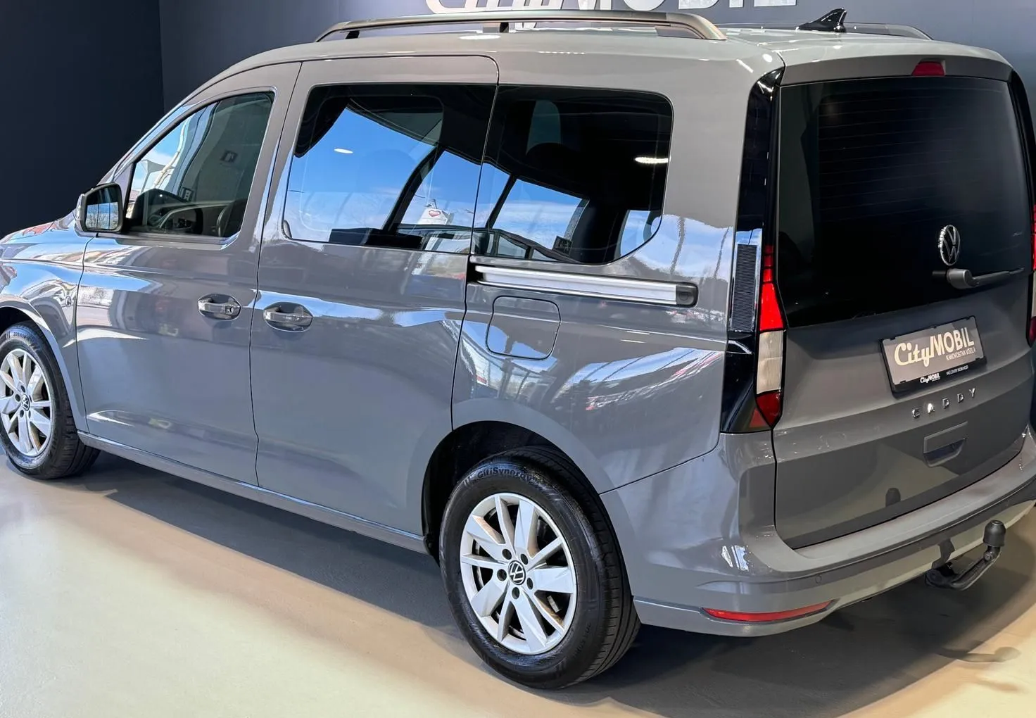 Zunanja slika - VW Caddy - -2.0-TDI-RADAR-LANE-DSG-VIRTUAL-LED-ALU - 7