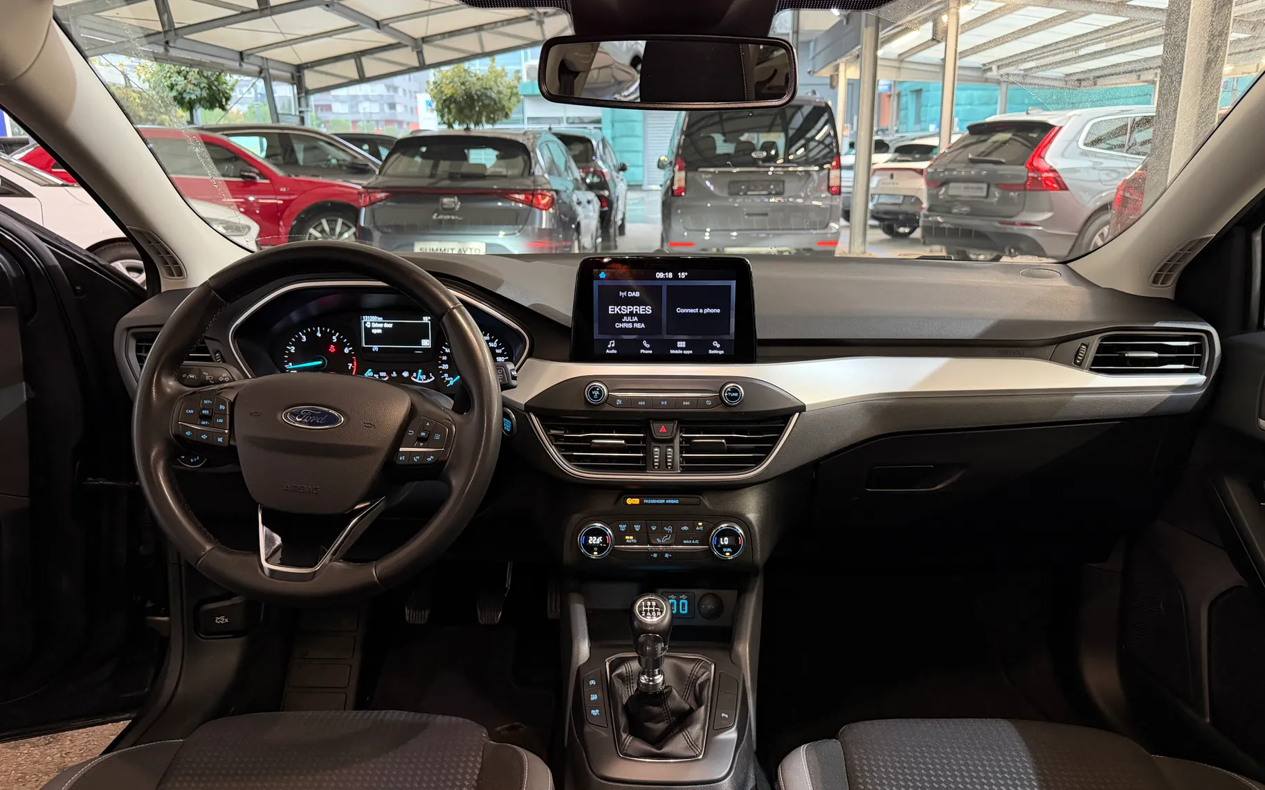 Notranja slika - Ford Focus - 1.0 - 59