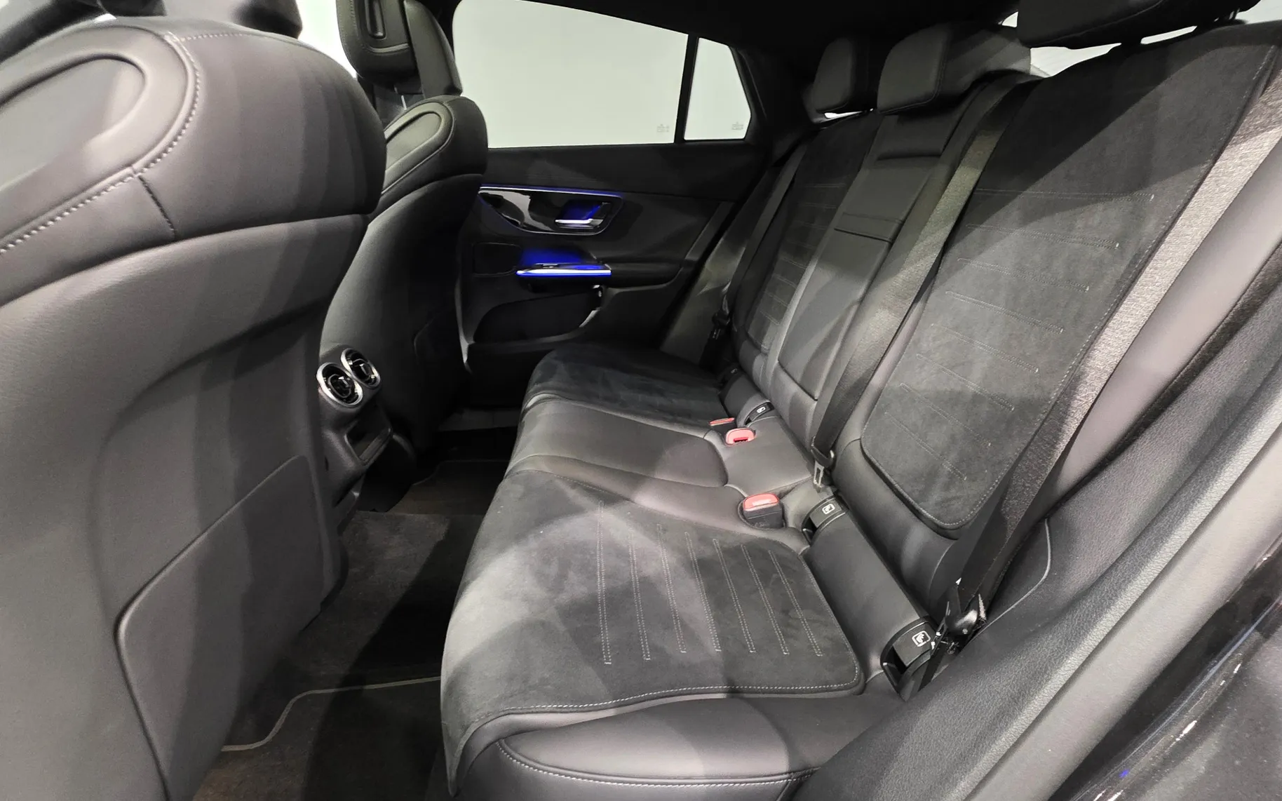 Zunanja slika - Mercedes-Benz GLC-Razred - GLC 220d 4MATIC AMG Line Avt. PANORAMA DISTRONIC 360KA - 17