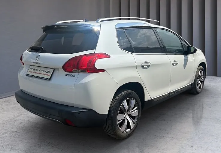 Zunanja slika - Peugeot 2008 - 1.2 PureTech 82 ACTIVE - 3
