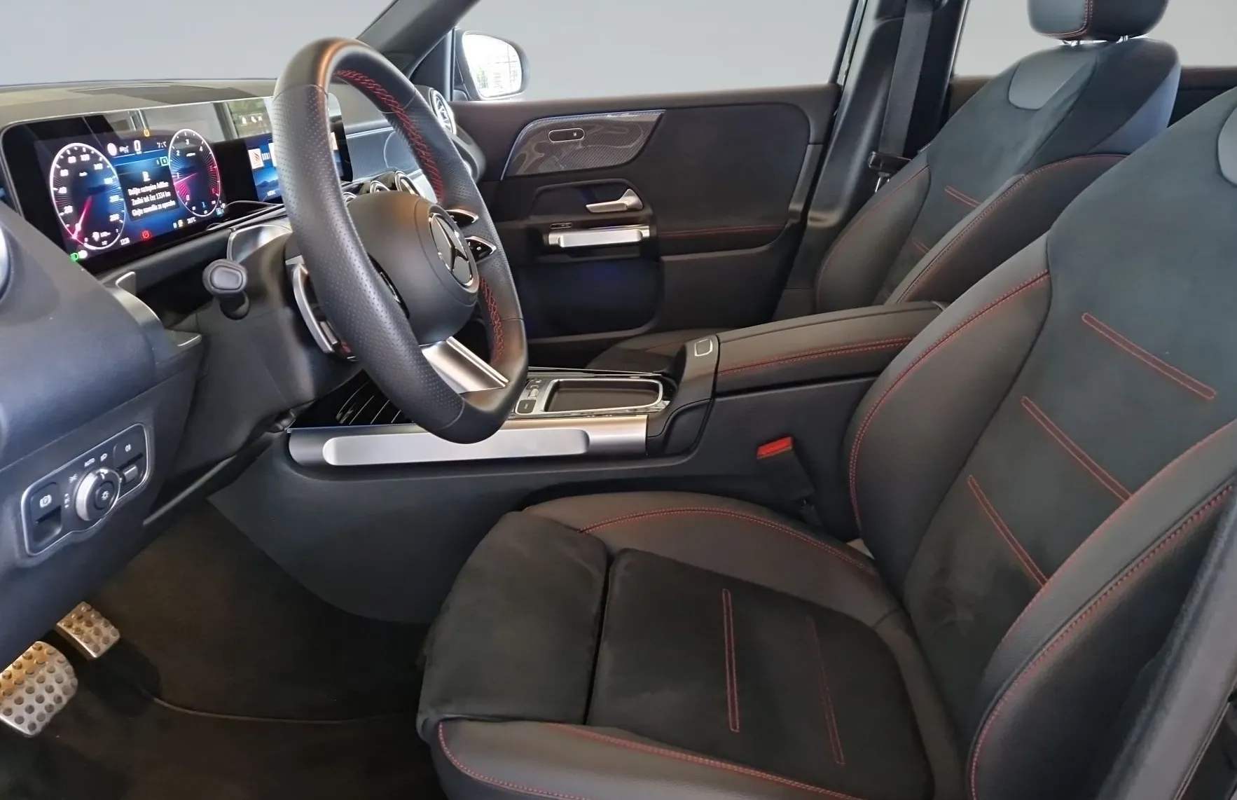 Zunanja slika - Mercedes-Benz GLB-Razred - GLB 200 d AMG Line Avt. - 6