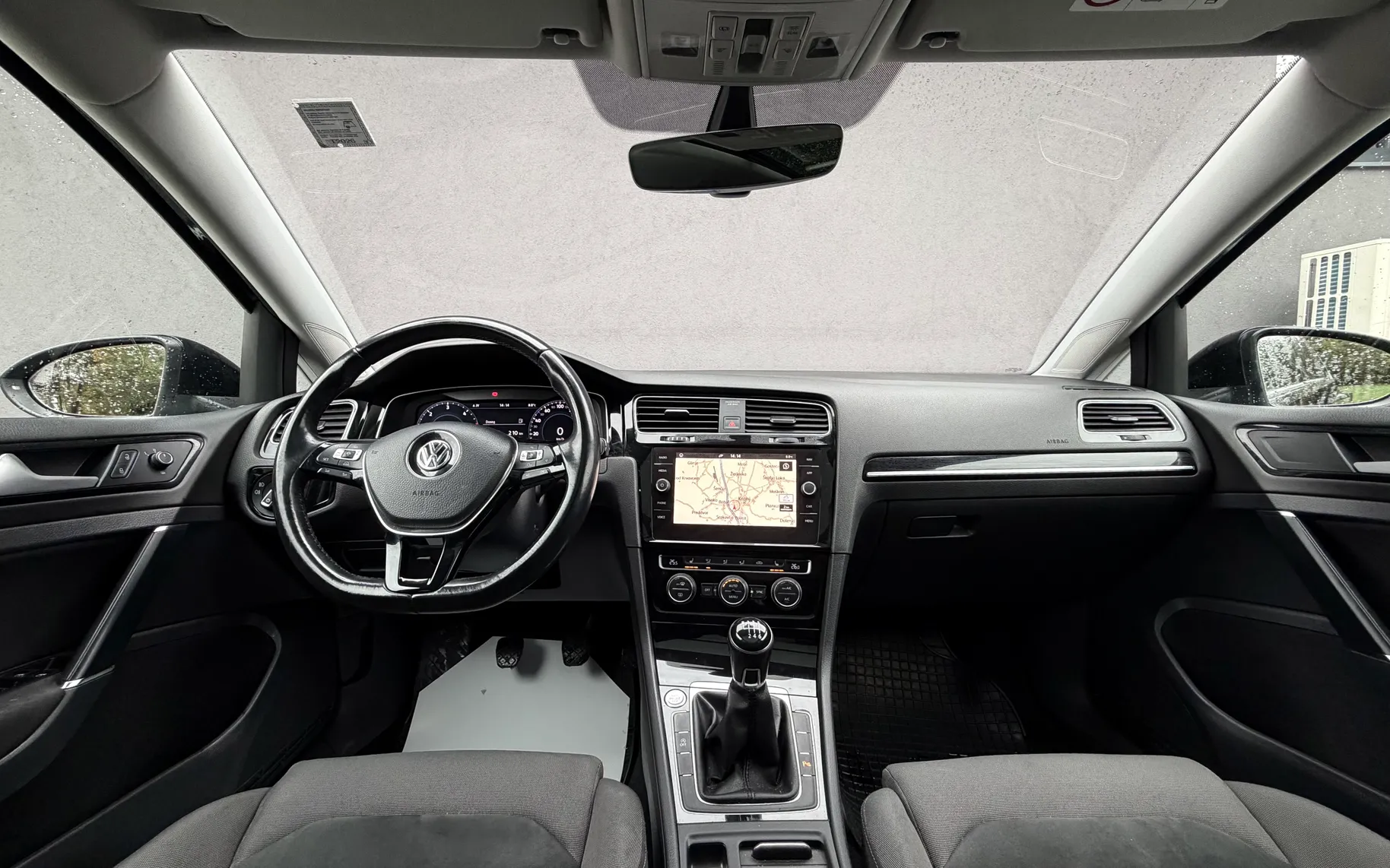 Zunanja slika - Volkswagen Golf - 2.0 TDI BMT Highline 2.LASTNIK PANO. VIRTUAL. NAVI - 16