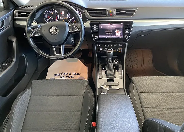 Zunanja slika - Škoda Superb - 2.0 TDI Ambition DSG 110 kW TOP AVTO - 6