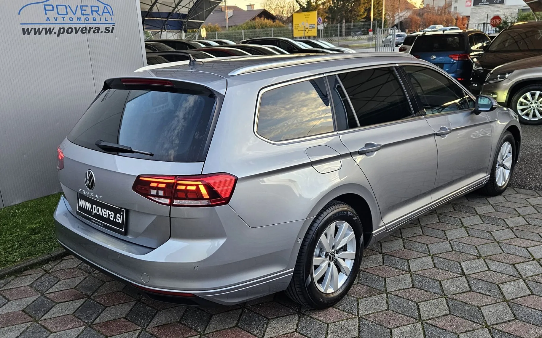 Zunanja slika - VW Passat - Variant 2.0 TDI BMT  Business avt. 110kW+LED+KAM+12.MES.JA - 6