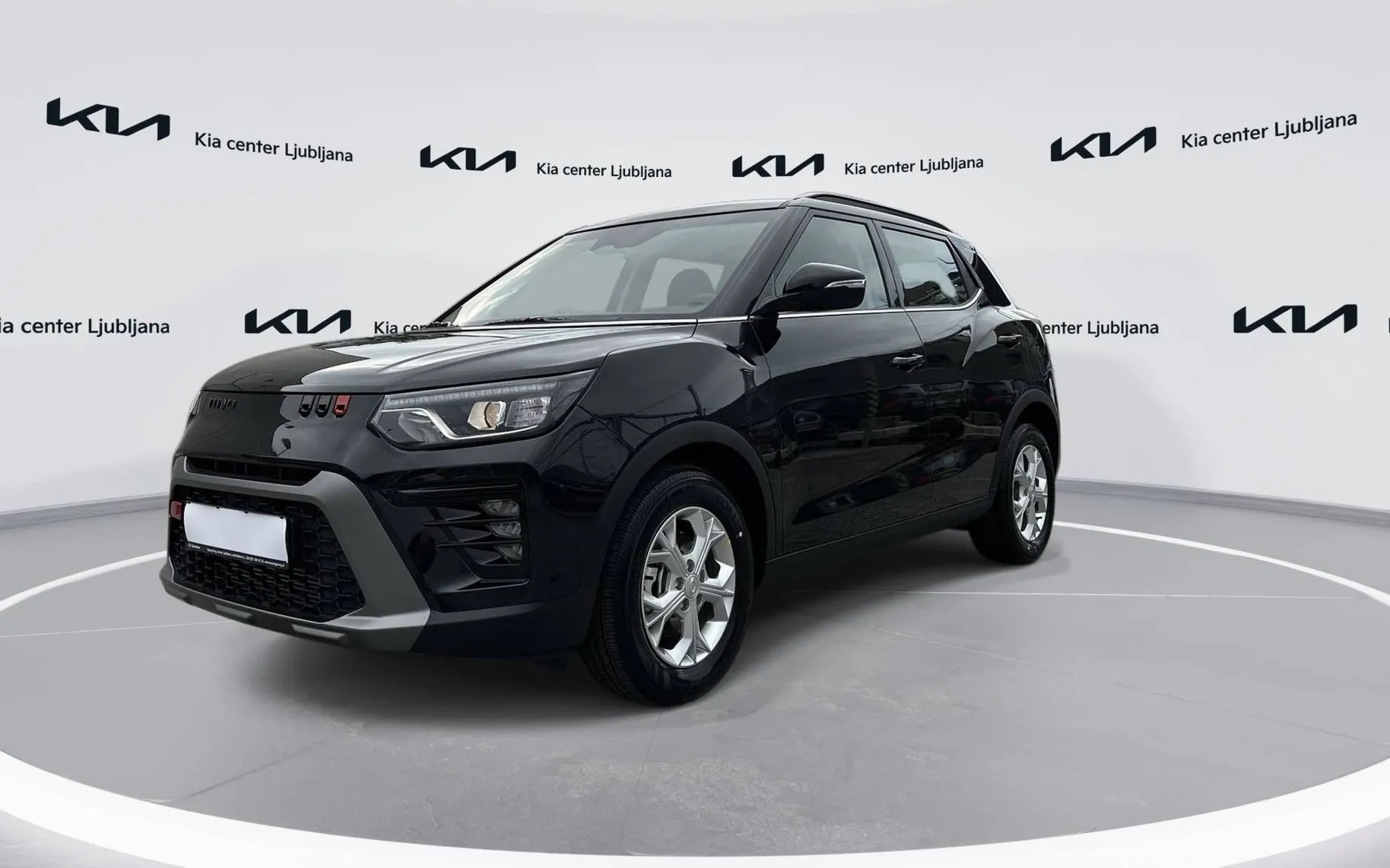 Zunanja slika - SsangYong Tivoli - 1.5 T-GDi Fresh 2WD M T... - 1