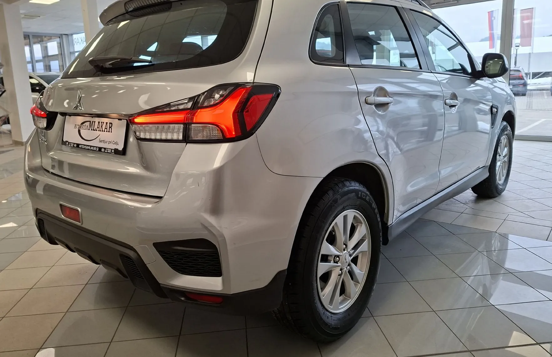 Zunanja slika - Mitsubishi ASX - 2.0 MIVEC 110 kW Intense+ 2WD-1.LASTNIK-SLO- - 4