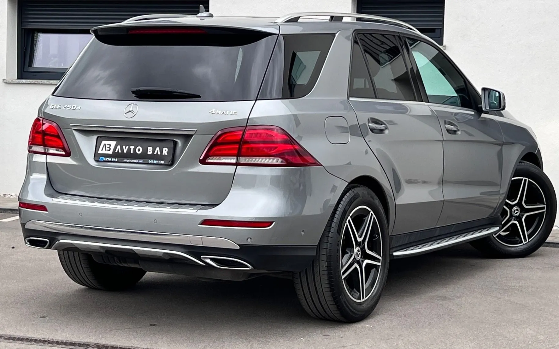 Zunanja slika - Mercedes-Benz GLE-Razred - GLE 250 d 4MATIC+SLO+1.LAST+LED... - 6