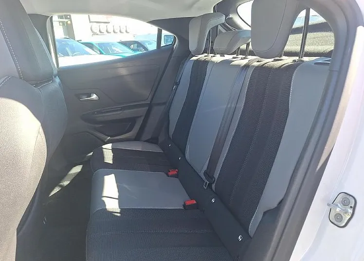 Zunanja slika - Opel Mokka - 1.2 TURBO 74kw EDITION | Kamera | Keyless | LED - 16