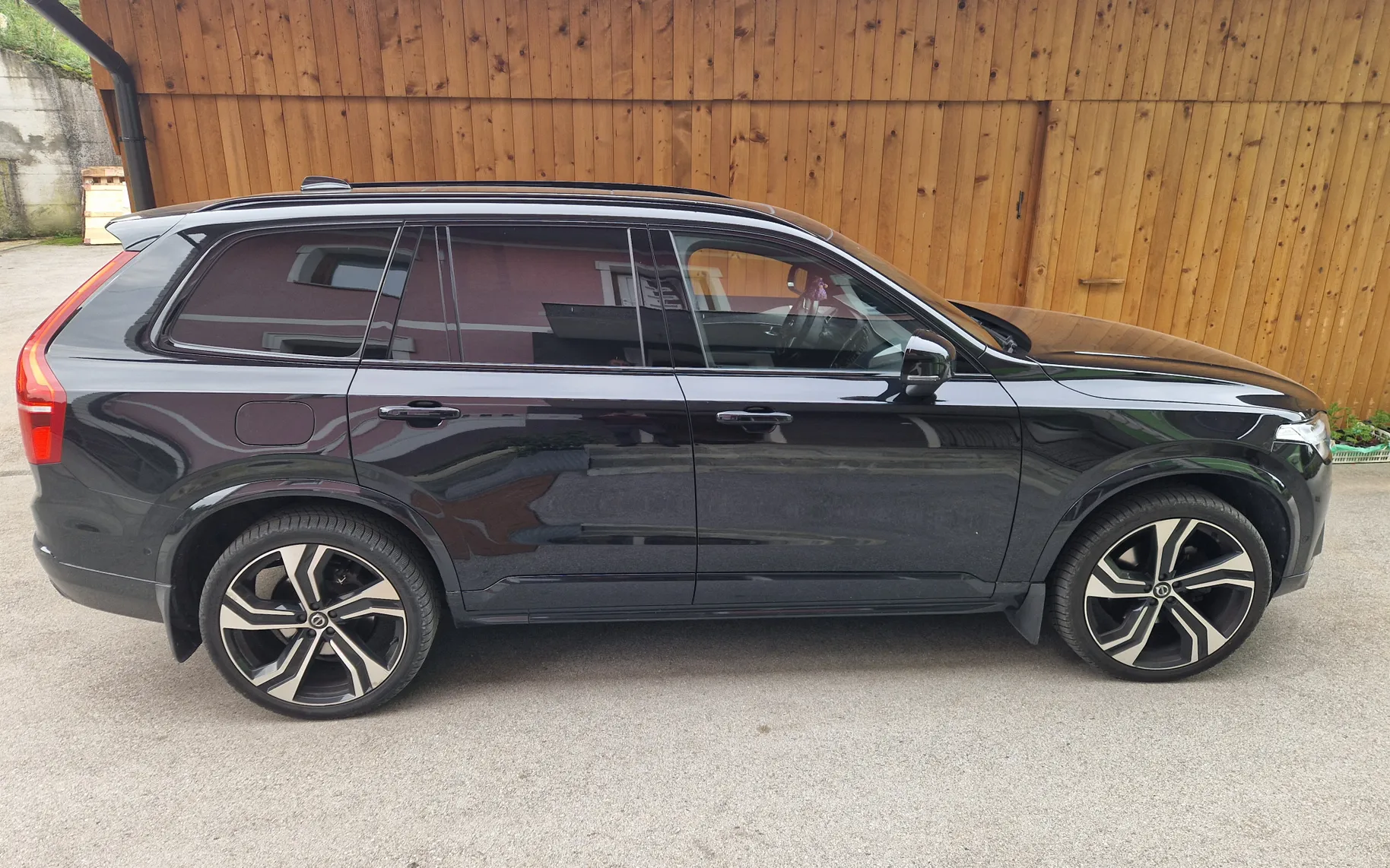 Zunanja slika - Volvo XC90 - B5 AWD Momentum Avt. - 1