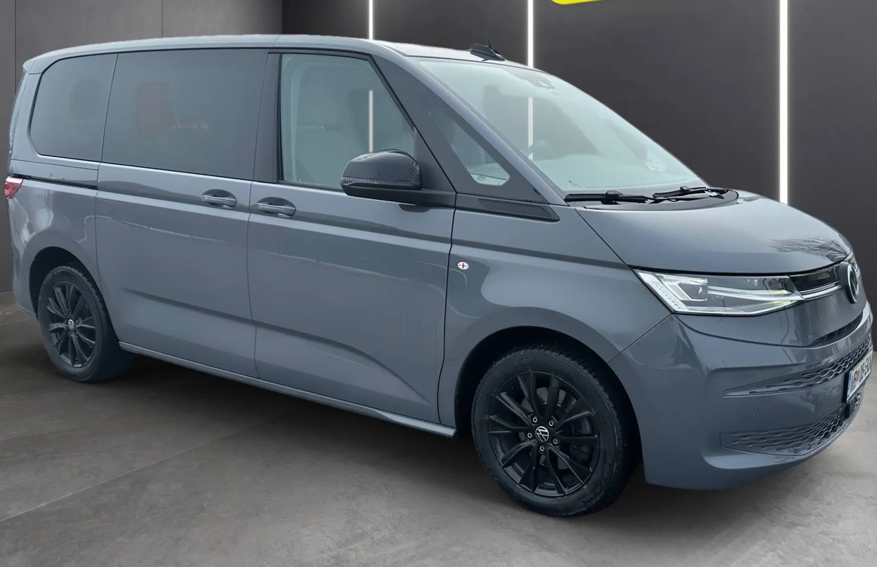 Zunanja slika - VW Multivan - 2.0 TDI AUT. FULL LED ACC LINE ASIST PDC NAVI - 10