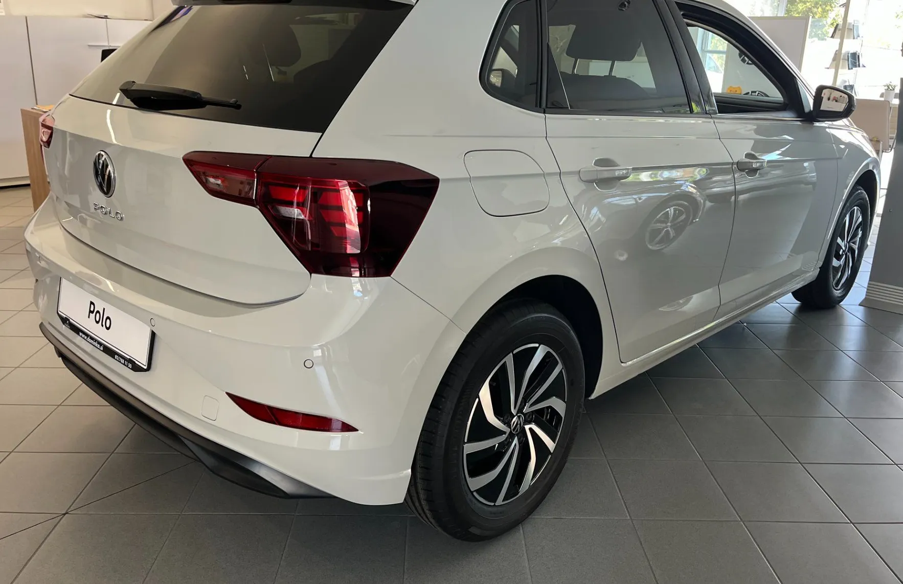 Zunanja slika - Volkswagen Polo - 1.0 TSI 4All - 4