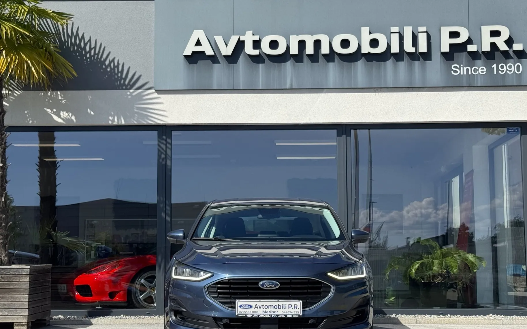 Zunanja slika - Ford Focus - 1.0 ECOBOOST 125KM CONNECTED FULL LED ZIMSKI PAKET - 2