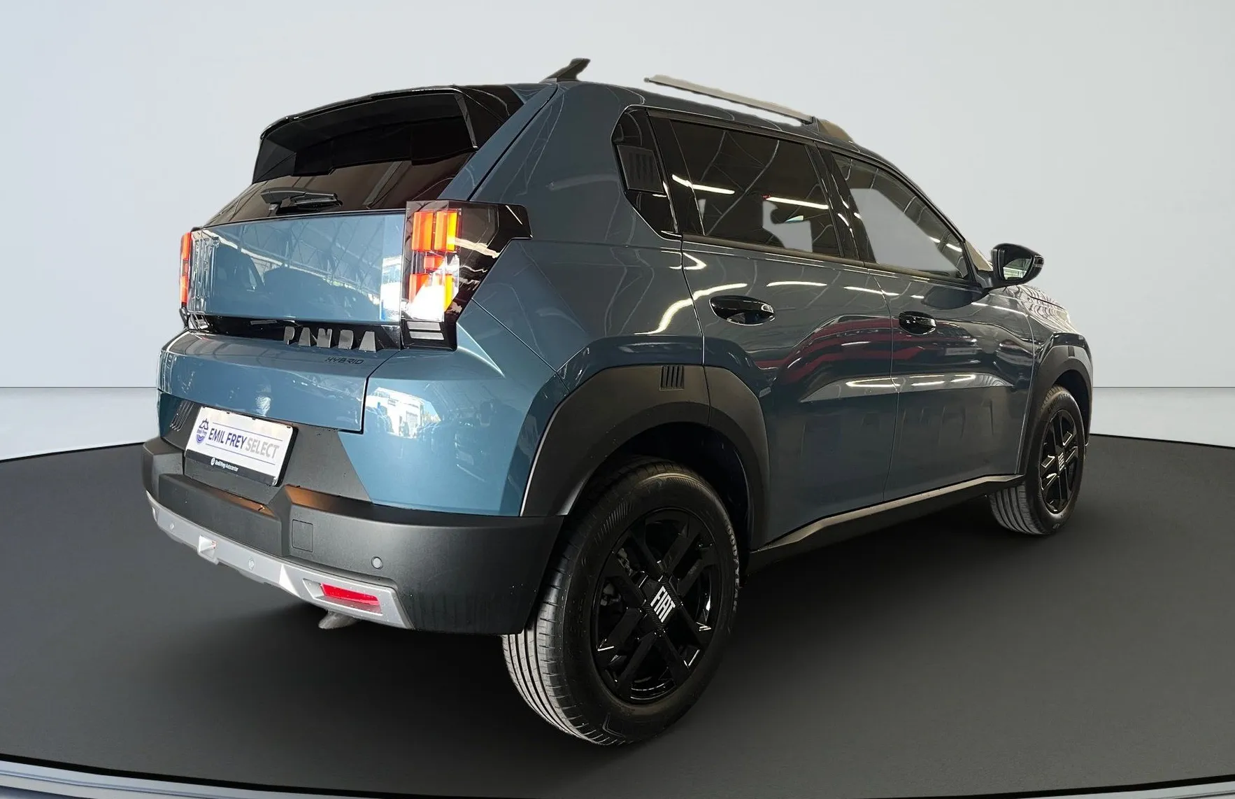 Zunanja slika - Fiat Grande Panda - 1.2 110 e-Hybrid Icon AT - 3
