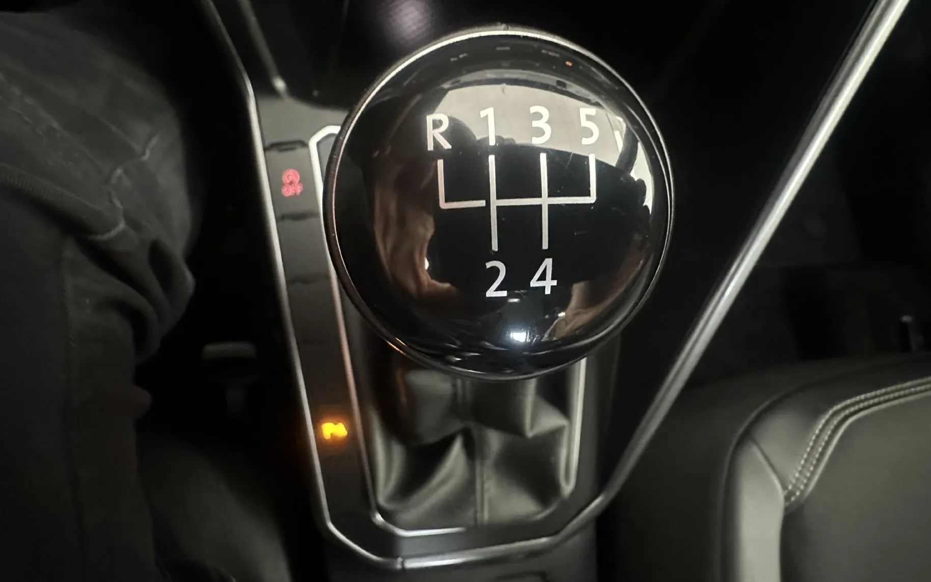 Zunanja slika - VW Polo - Highline 1.0 TSI 70kW.NEMŠKI+4ALU.NAVI.LED.USNJE - 11