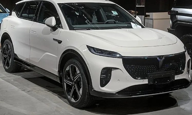 Zunanja slika - Voyah Courage - 4WD 80kWh RADAR+PANORAMA+DAB+8LET+200.000KM Garanc - 1