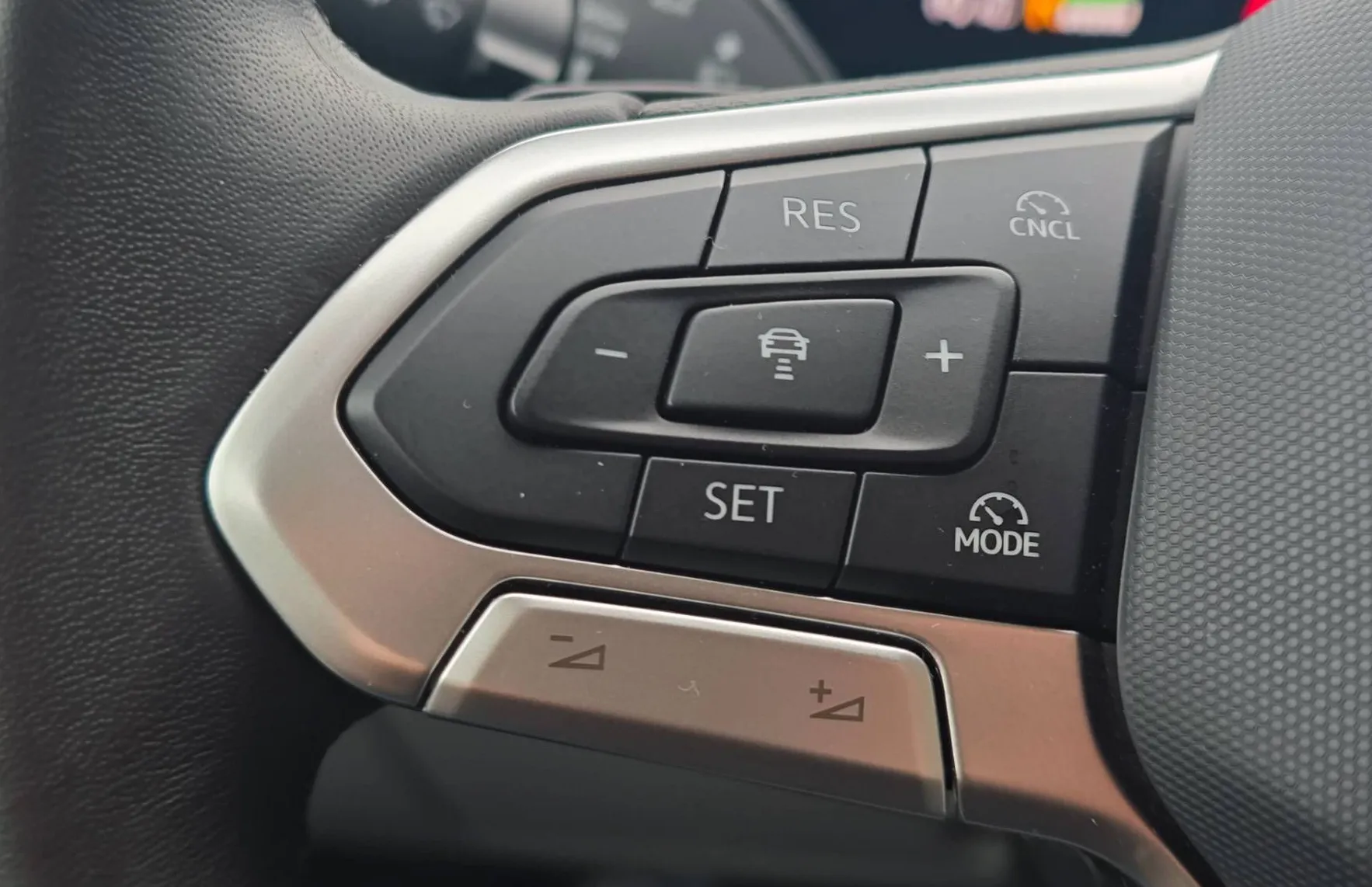 Zunanja slika - Volkswagen Passat - Variant 1.5 TSI eHybrid Elegance DSG 150kW... - 18