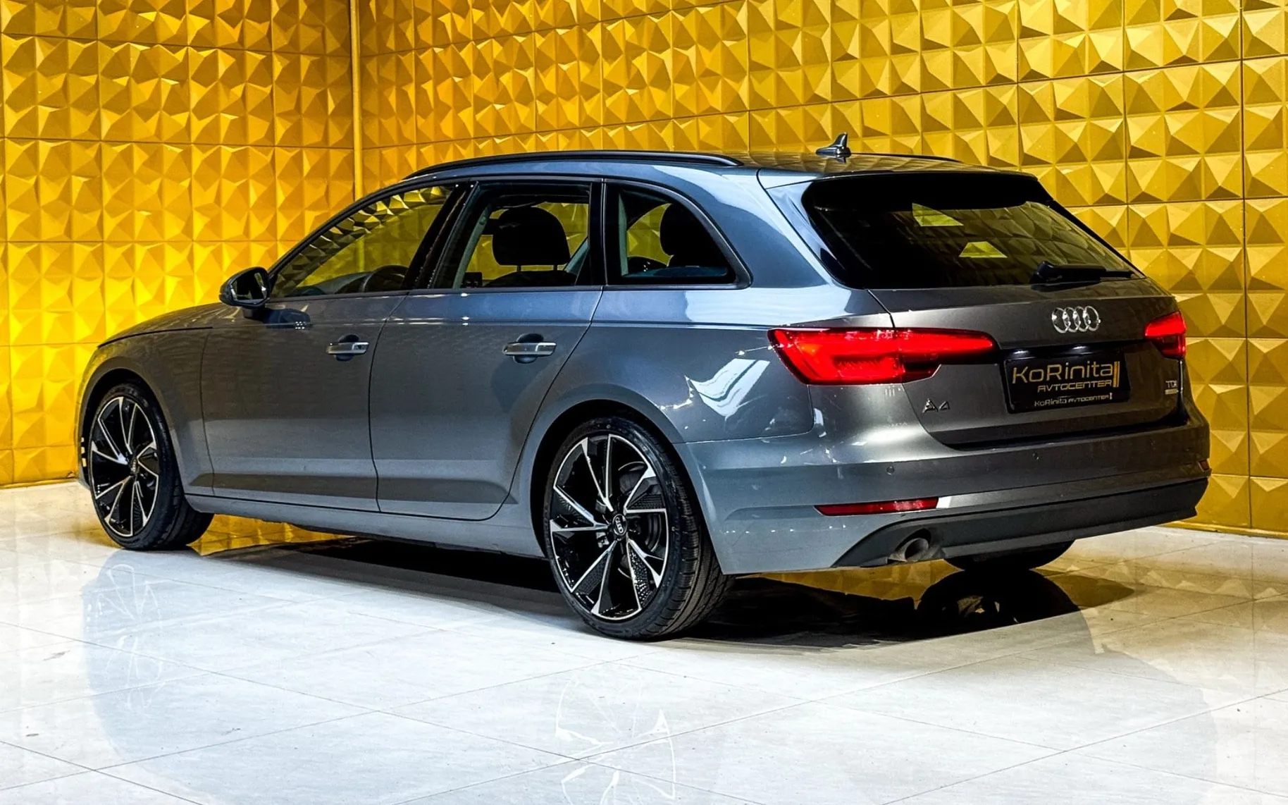 Notranja slika - Audi A4 Avant - 2.0 TDI AUT. MATRIX-NAVI.-TEMP.-EL. PRTLJAZNIK... - 7