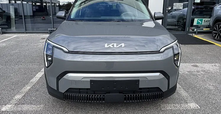 Zunanja slika - KIA EV3 - KIA  STAR  58.3 kWh  - 204 KM - 8