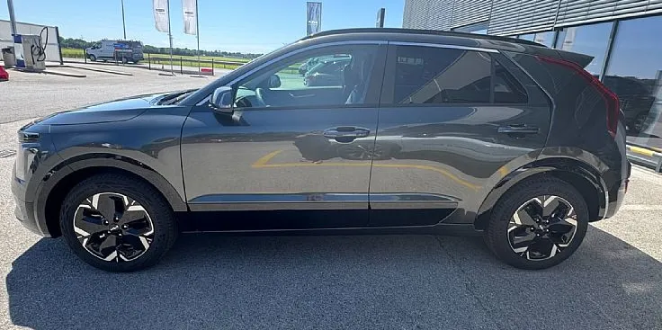 Zunanja slika - KIA Niro - EV EX LIMITED EDITION 64.8 kWH - 5