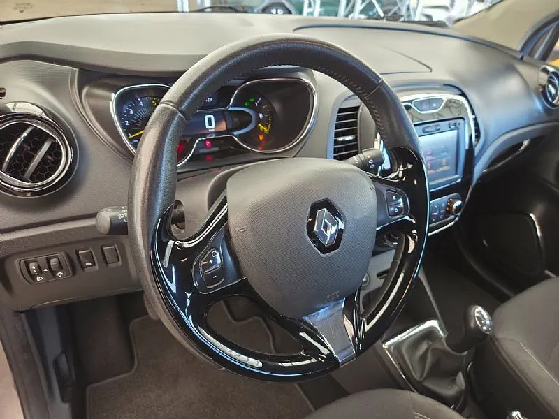 Zunanja slika - Renault Captur - dCi 90 Energy Dynamique NAVI SLO.POREKLO - 8