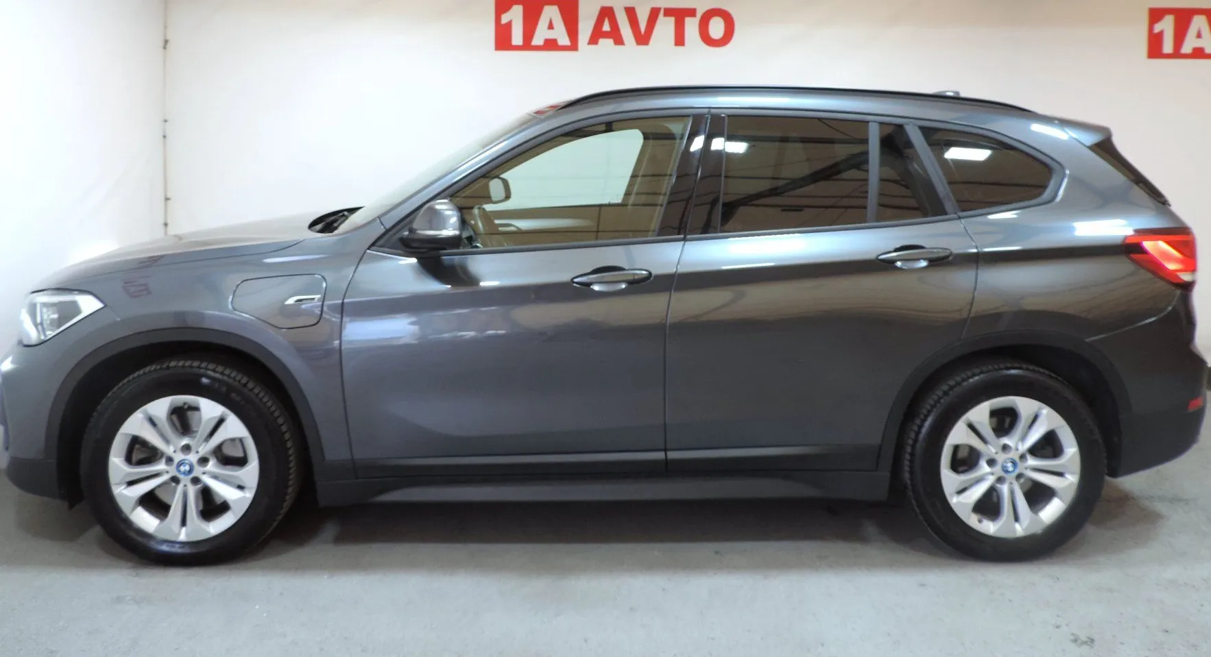 Zunanja slika - BMW X1 - serija : xDrive25e Avt. KAMERA-LED-NAVI PRIKLJUČNI HYBRID - 8