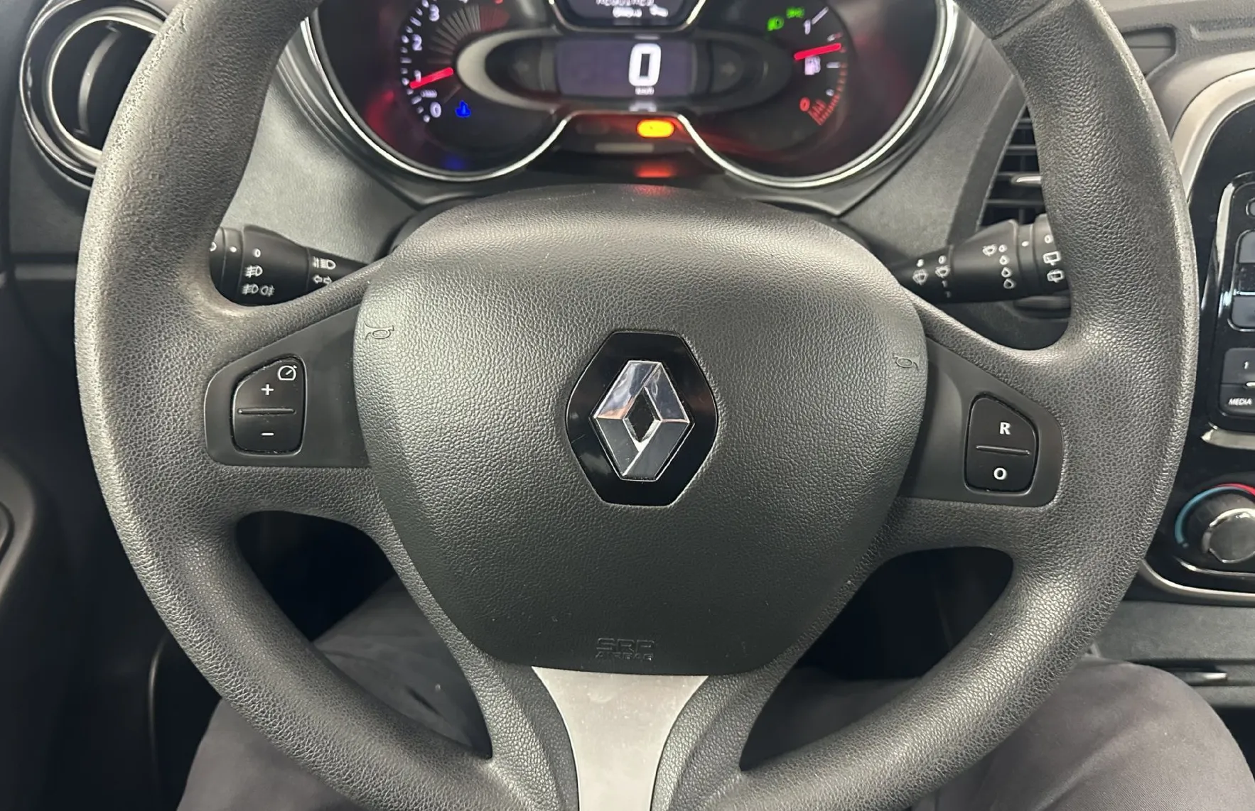 Zunanja slika - Renault Captur - dCi 90 Energy Expression.DIZEL.66 KW.125.000 KM - 7