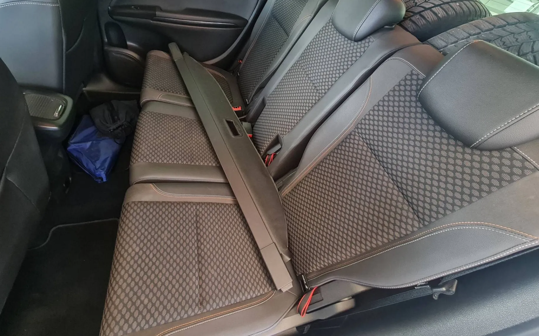Notranja slika - Opel Zafira - Tourer 1.4 Turbo Brez pologa do 7 let - 22