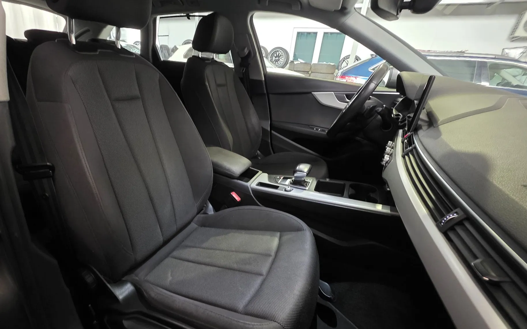 Zunanja slika - Audi A4 - Avant 30 TDI S tronic 1.LAST NAVI KAM TEMP - 16