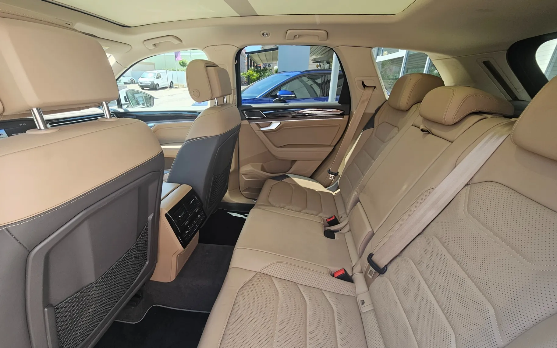 Zunanja slika - Volkswagen Touareg - 4motion V6 TDI BMT Atmosphere - 8
