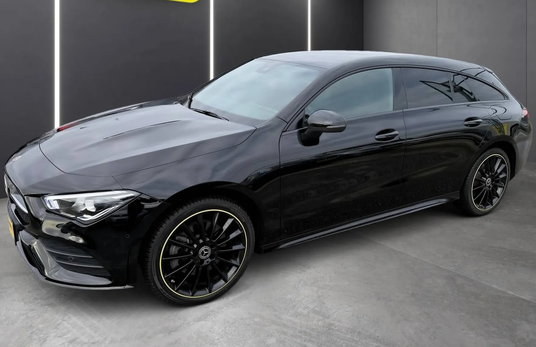 Zunanja slika - Mercedes-Benz CLA-Razred - CLA Shooting Brake 250e AMG LINE MULTIBEAM WIDESCREEN PDC TEM NAV - 3