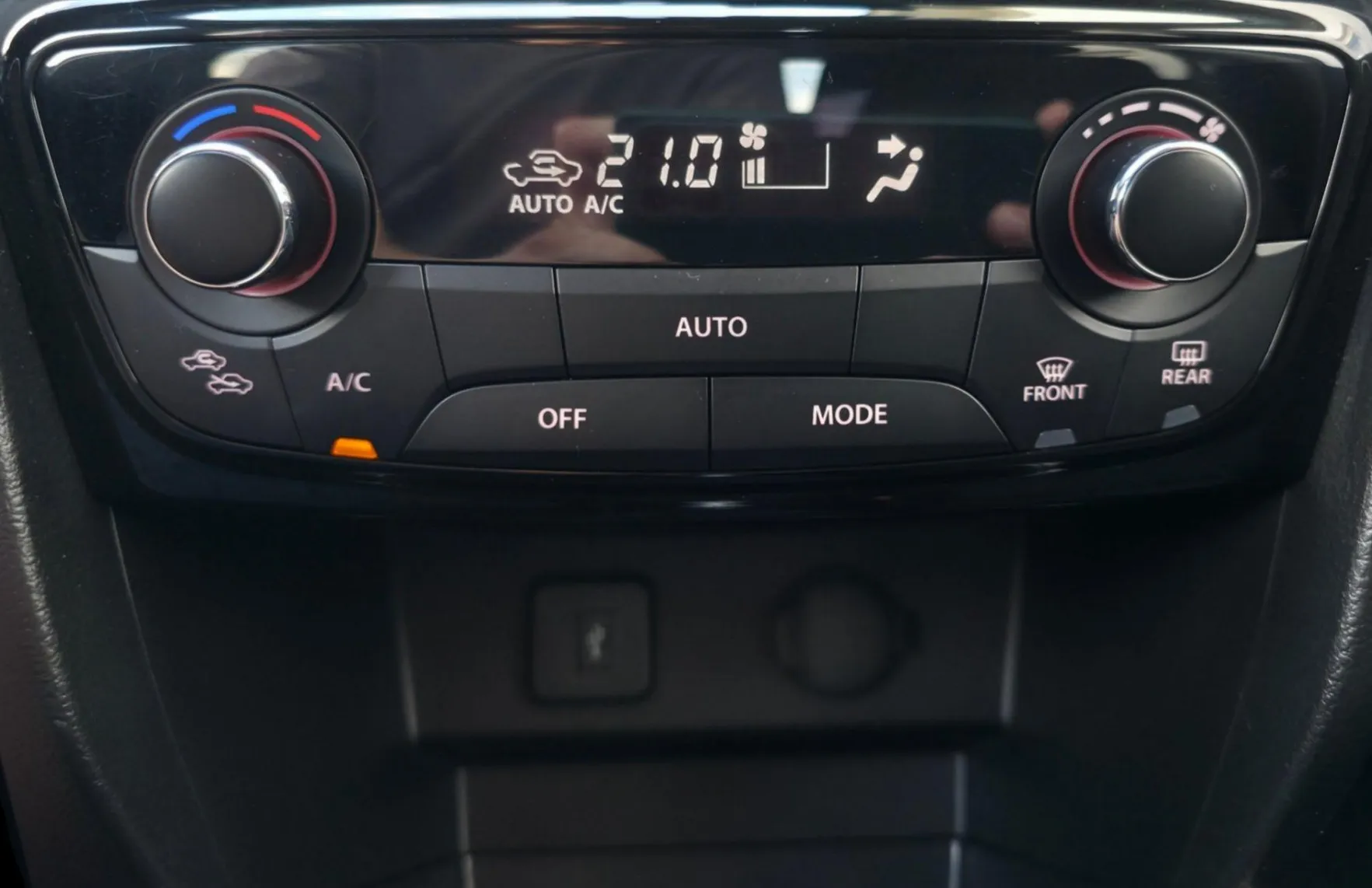 Zunanja slika - Suzuki Vitara - 1.4 MHEV Premium LED•ACC•BLIS•GRETJE•KAMERA•17 - 14
