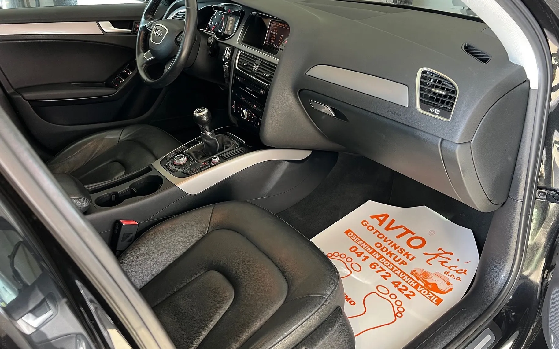 Notranja slika - Audi A4 Avant - 2.0 TDI-BI-XENON-LED-PANORAMA-NAVI-USNJE-GRETJE S - 11